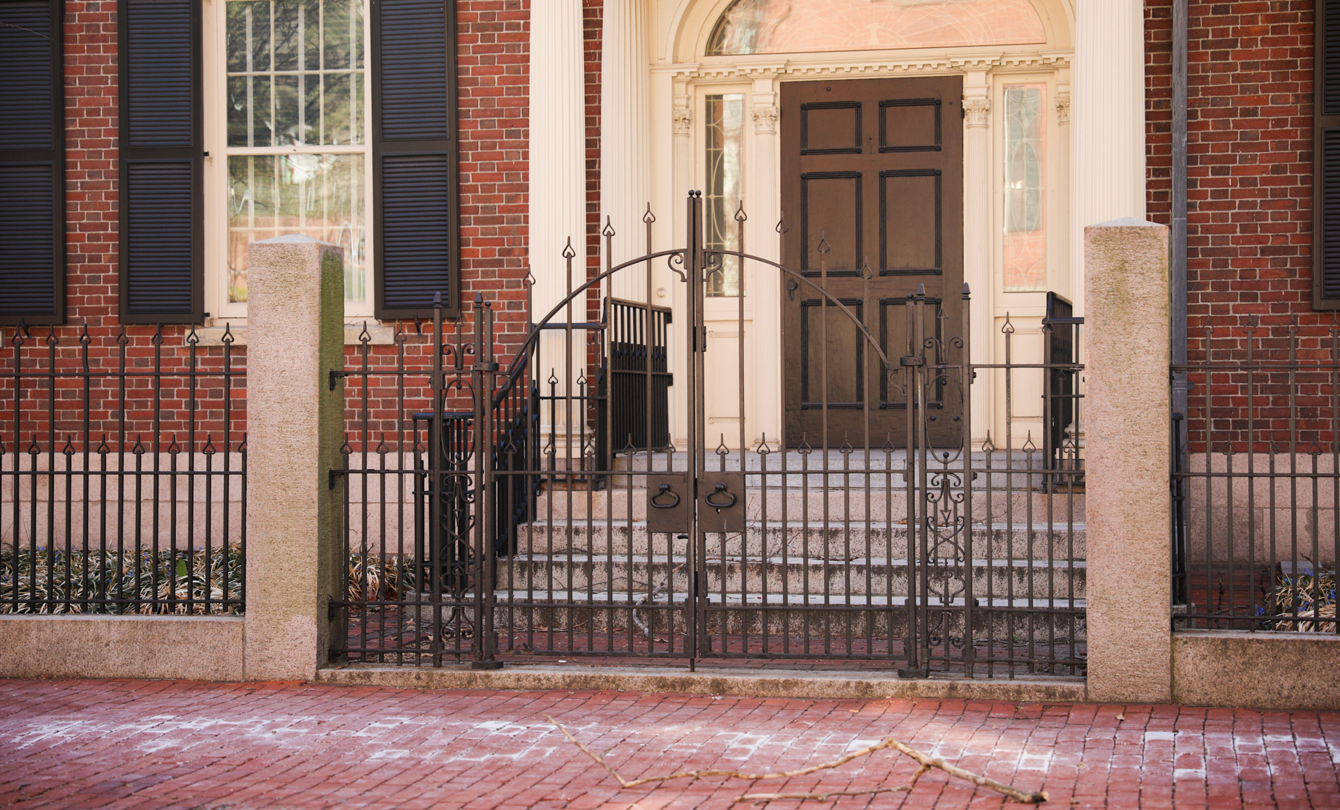 gate installation services