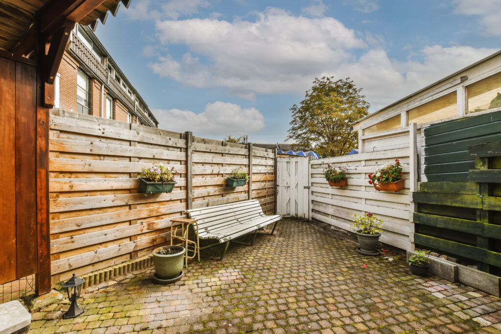 top fencing company