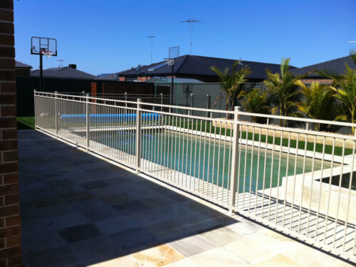 Pool Fence Installation – A Step-by-Step Guide to Ensure Safety and Compliance